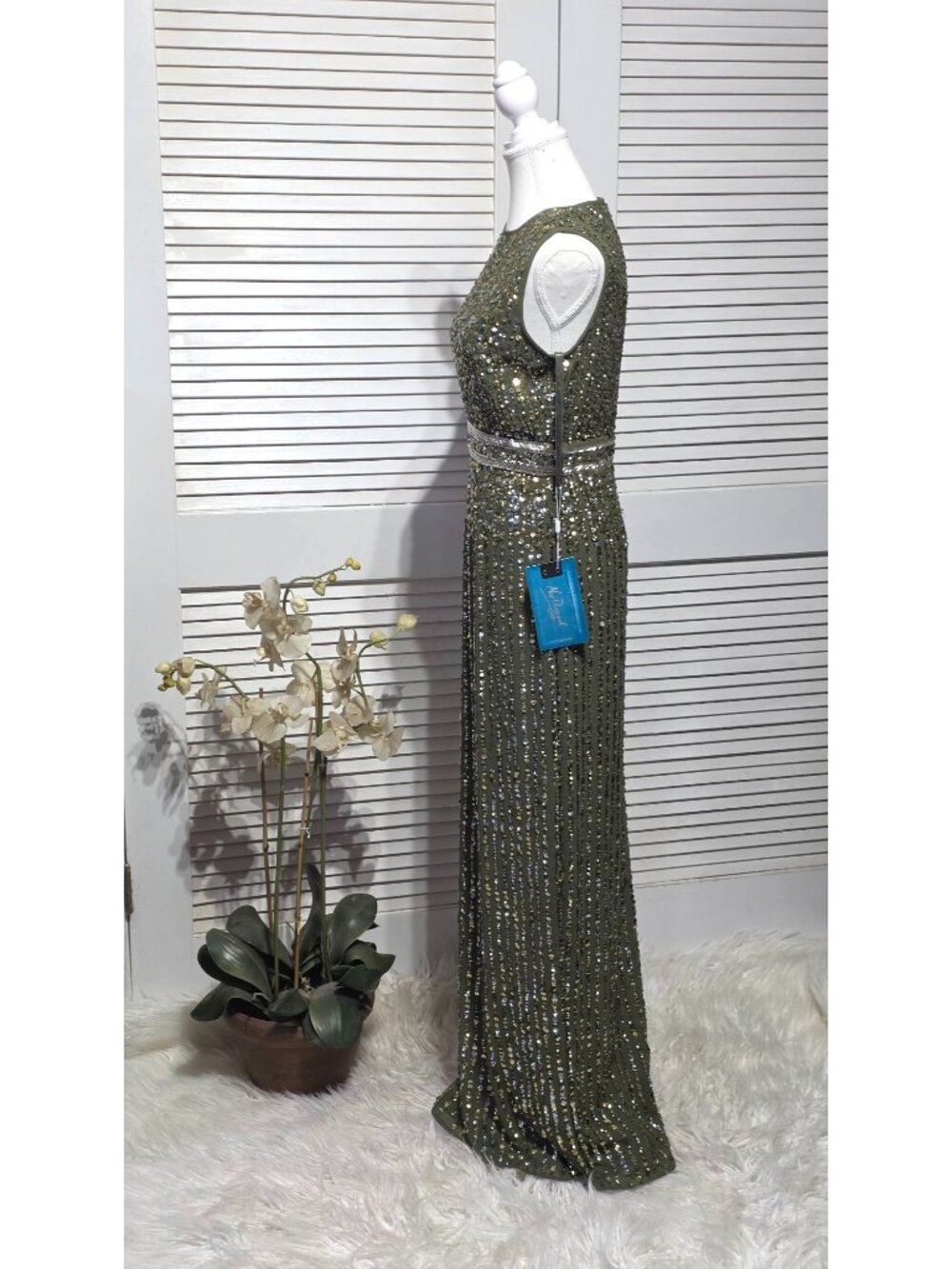 NWT Mac Duggal Women's Olive Sequined High Neck Sleeveless Column Gown Sz 4 3897 - Picture 5 of 16